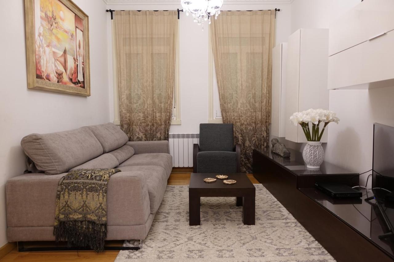 Centrico Con Parking Apartment *