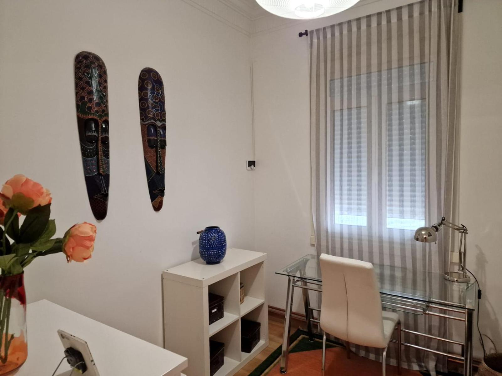 Apartment Centrico Con Parking